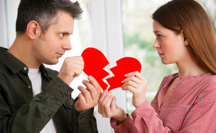 资阳离婚如何申请财产保全冻结对方账户